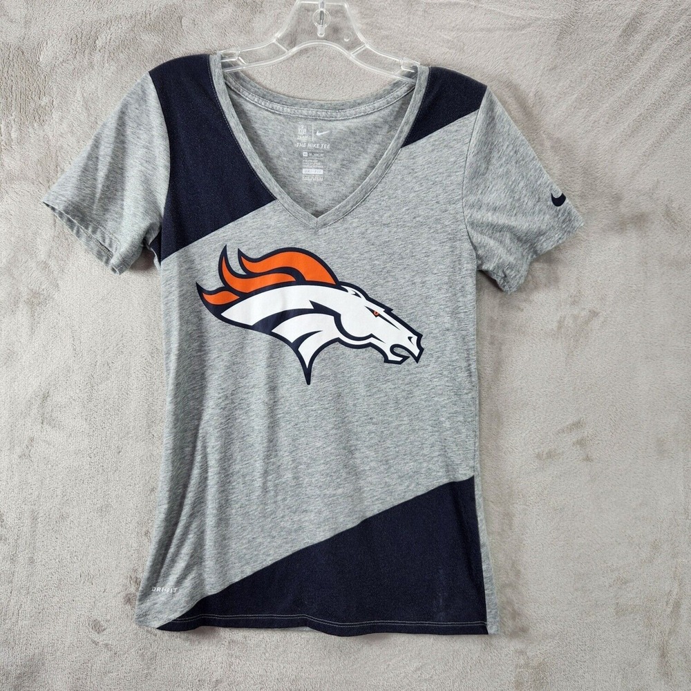 Nike NFL Denver Broncos Dri-FIT‎ T-Shirt V-Neck Athletic Cut Tee Womens Size XS